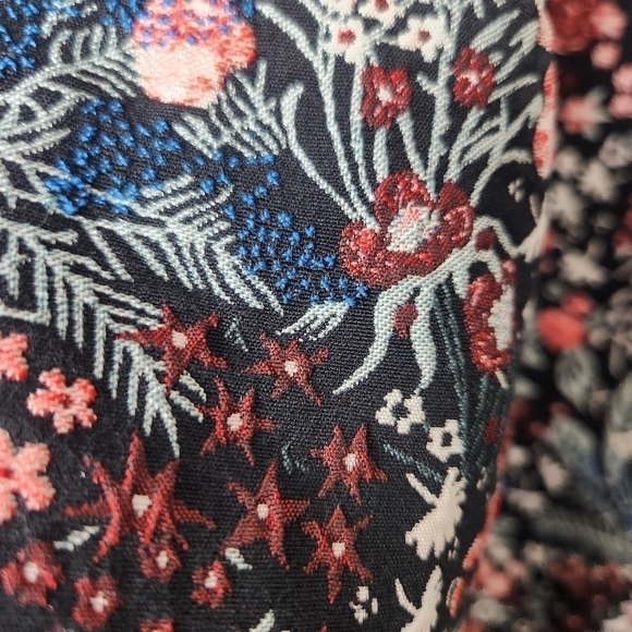 H&M Jacquard Weave Floral Size 10 - Picture 4 of 13
